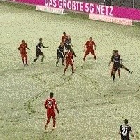 九五至尊棋牌-【德甲】莱万破门萨内造2球 拜仁两度落后2球3比3平